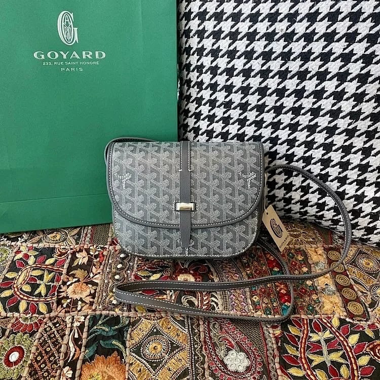 Go Yard bag with tags