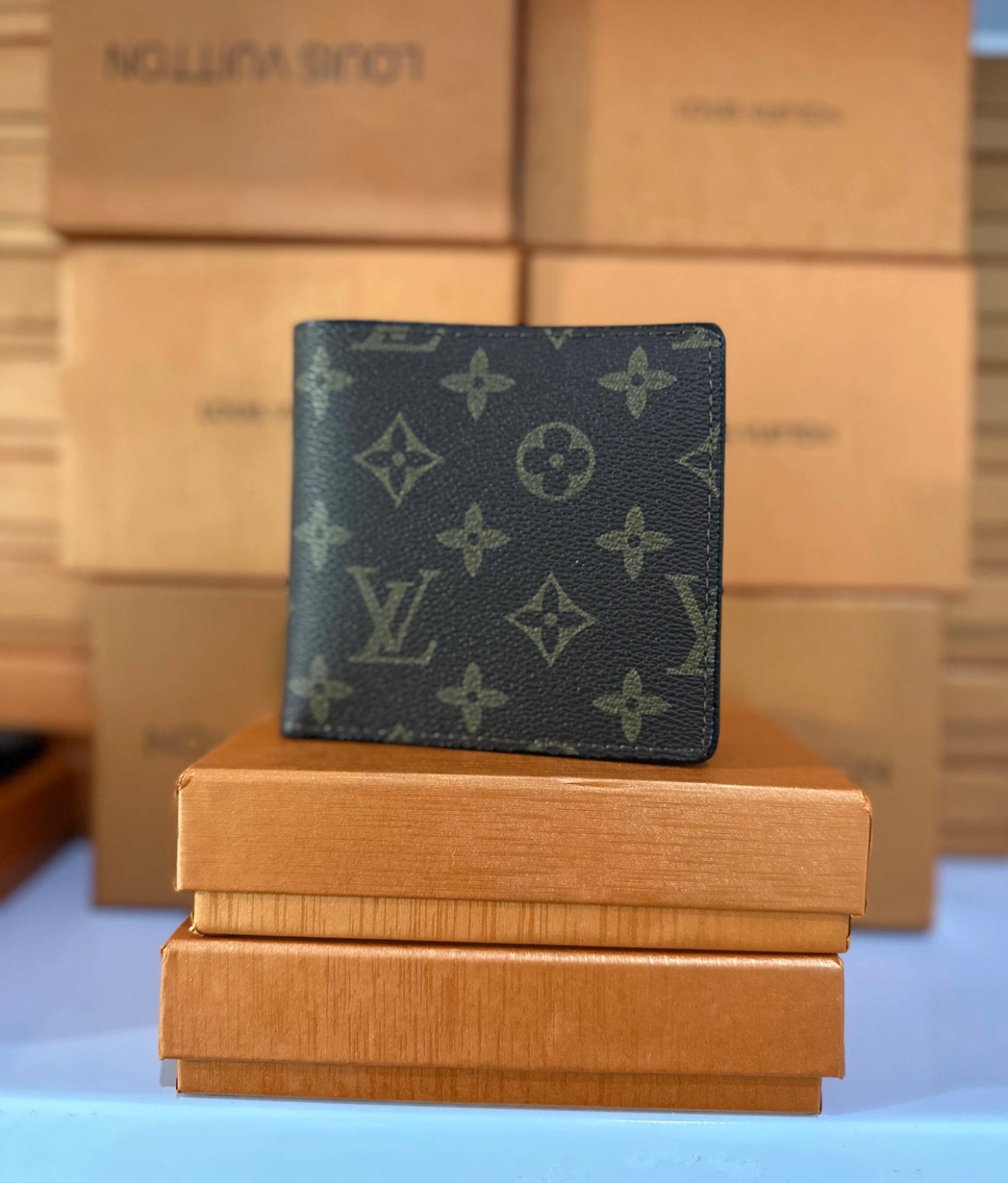 Lv wallets