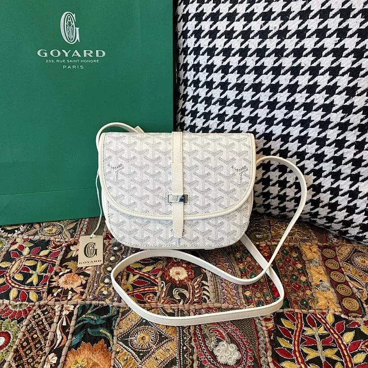 Go Yard bag with tags